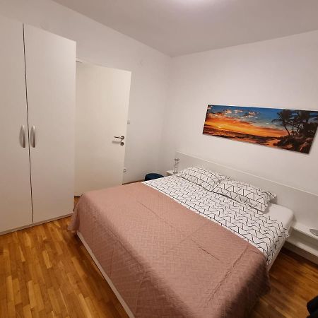 Maki Daire Pula Dış mekan fotoğraf