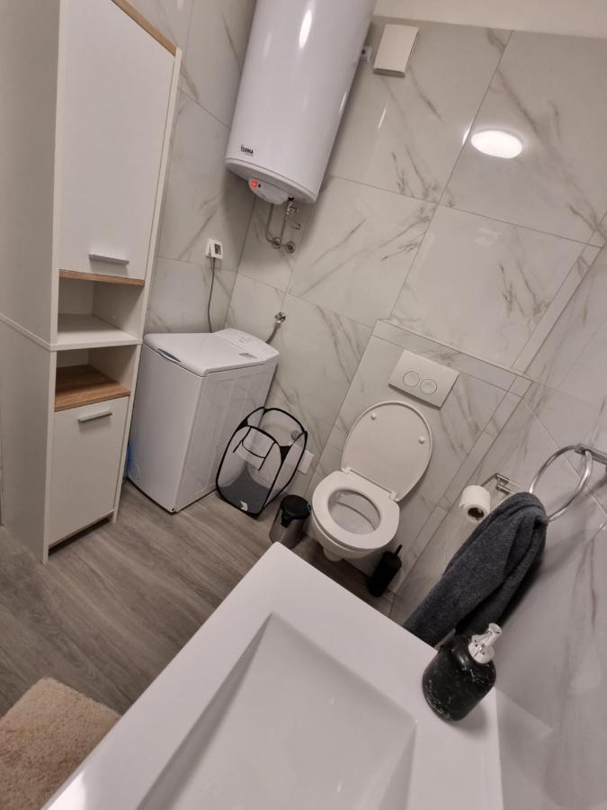 Maki Daire Pula Dış mekan fotoğraf